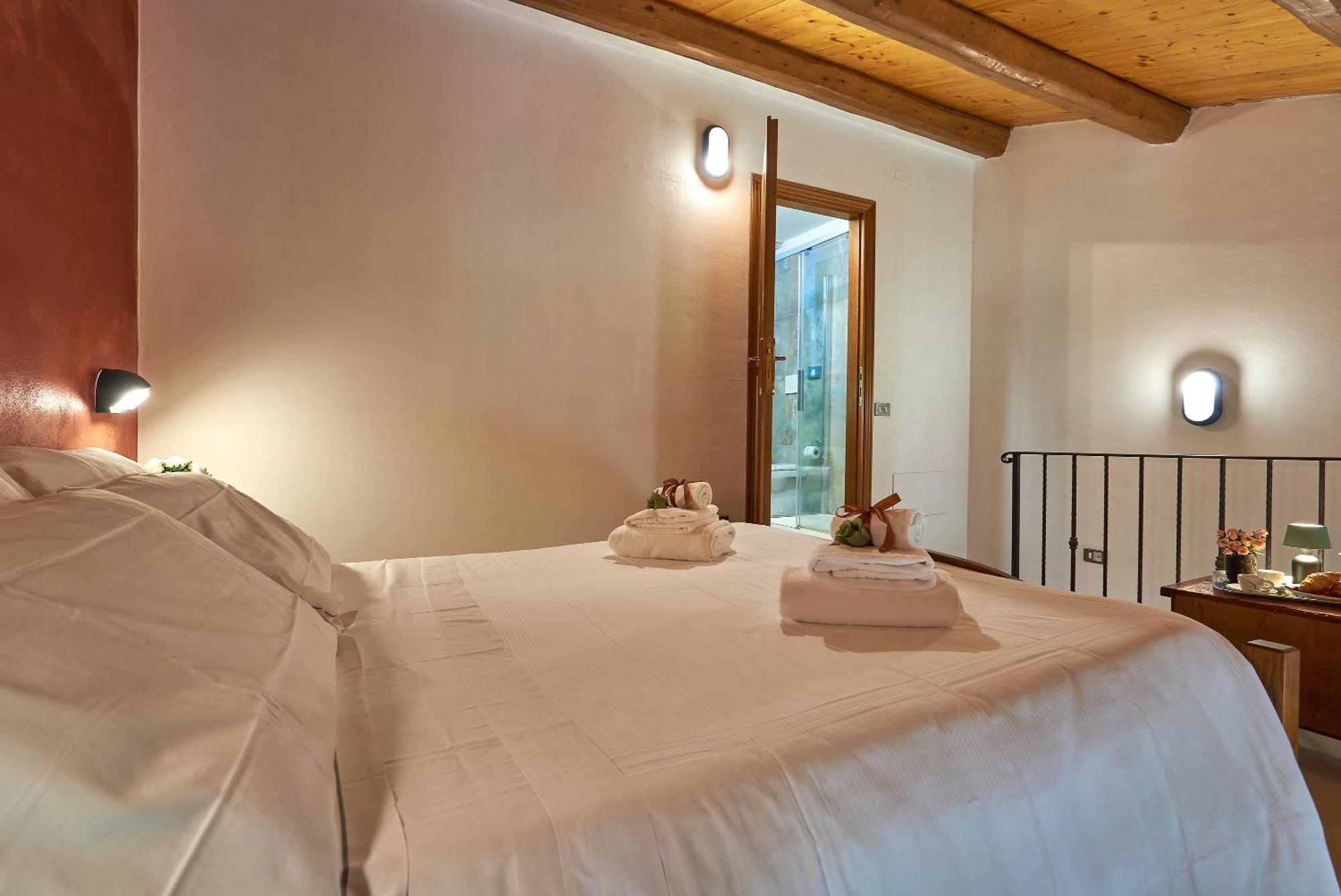 Casanova - Wellness Center La Grotta Etrusca Hotel San Quirico d'Orcia Luaran gambar